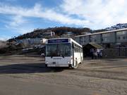 Shuttle buses connect Perisher Valley with Smiggin Holes