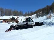 Groomer in park position