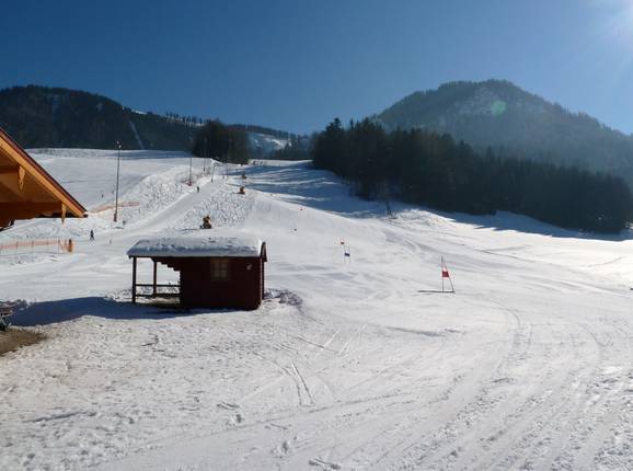Intermediate slope at the FIS lift