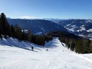 Black slope 16 at the Sixpack 6-seater chairlift