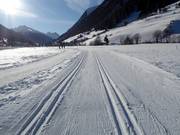 Start of the Ischgl cross-country trail directly in the village
