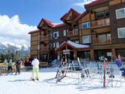 Slopeside Café Cornerstone