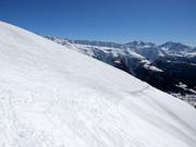 End of the freeride slopes and crossing back into the ski area