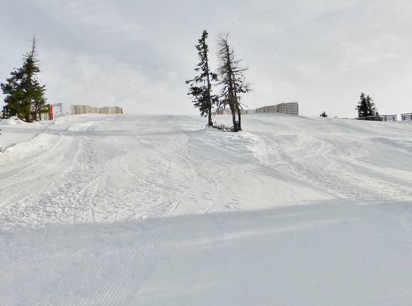 The intermediate Muldenlift piste West