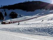 Beginner slopes in the children's ski paradise La Nars