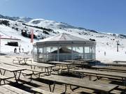 Umbrella bar in Beret