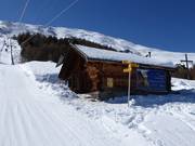 Rentable Unterrathütte in the middle of the ski area