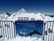 The Hintertux Glacier has the longest ski season in Austria
