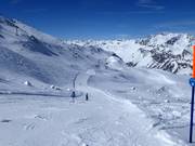 Easy slope Furtschellas at the Furtschellas mid-station