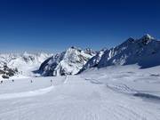 Wave run at the Pitztal Glacier