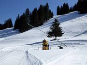 High-performance snow cannon and snow lance