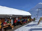 Mountain hut tip Gadä-Bar
