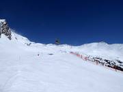 View from the mid-station up to the high alpine slopes