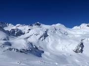 View over freeride slopes in the ski resort of Weissee Gletscherwelt
