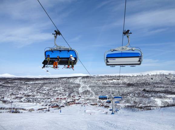 Hamra Komfort - 6pers. High speed chairlift (detachable) with bubble and seat heating