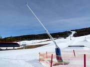 Snowmaking with snow guns in Nesfjellet