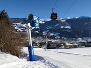 Completely snow-covered valley run