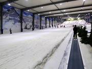 Practice slope with conveyor belt