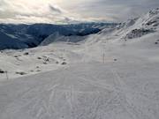 View from the Rätschenjoch over the ski resort of Madrisa