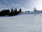 Easy slopes down to the valley station at the Weitnau ski lift