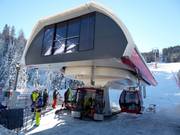 Signaue - 8pers. Gondola lift (monocable circulating ropeway)