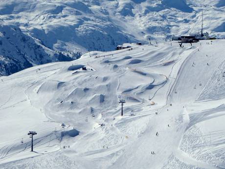 Snow parks Albula Alps – Snow park St. Moritz – Corviglia