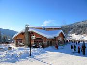 Village Day Lodge with Masa's Bar & Grill and Café Soleil