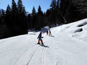 Ski lesson in the ski resort