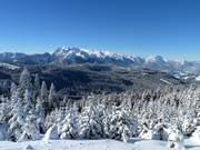 View from the Dachstein West ski region to the Tennen Mountains