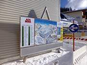 Information board with slope statuses in Alta Badia