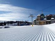 Perfectly groomed slope in the SilverStar ski resort