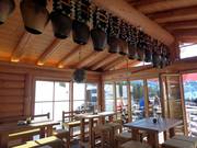 Let the ski day end at the Grasgehrenhütte