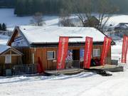 Snow sports school directly at the valley station
