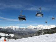 6-seater chairlift Kühtaile and 8-seater gondola lift Ochsengarten