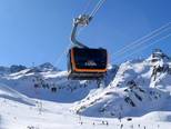 Ski lifts Stubai Glacier (Stubaier Gletscher)