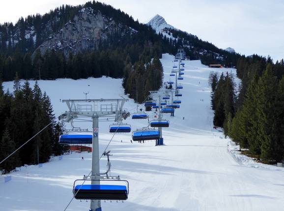 Kreuzwankl - 8pers. High speed chairlift (detachable) with bubble and seat heating