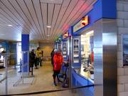 Well-maintained ticket area at the Firstbahn