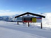 Detailed information board at the Myrkdalsekspressen