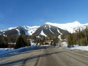 Road that leads to the Fernie Alpine Resort