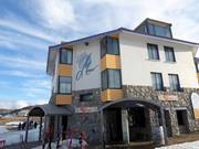 Perisher Manor directly on the slopes