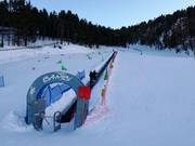 Bambi - People mover/Moving Carpet