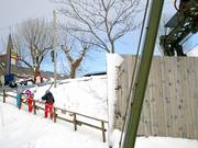 It doesn't get much closer to the lift – bus stop at the Brüchetallift