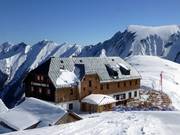 The Krefelder Hütte is situated in an impressively beautiful location.