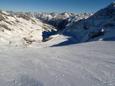 Ski resorts for advanced skiers and freeriding 5 Tyrolean Glaciers – Advanced skiers, freeriders Sölden