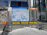Large information board at Eisgrat