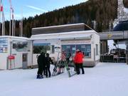 Well-maintained ticket area at the Grünboden-Express