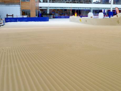 Slope preparation Western Netherlands – Slope preparation SnowWorld Terneuzen