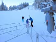 Assistance with getting on the platter lift