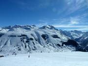 View of the front part of the east side