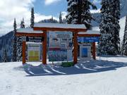 Slope signage in Fernie